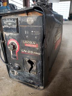 Lincoln Electric LN25 Pro Portable MIG Welder. SN U1110602119