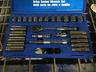 27 Piece 3/8" drive Socket Wrench Set.