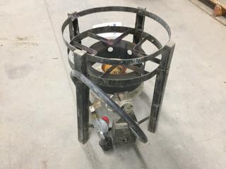 Outdoor Broiler/Fryer Propane Burner Stand wit Regulator.