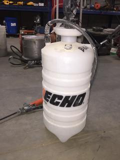 ECHO Manual Pump Sprayer.