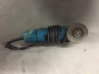 Makita 100mm Corded Disc Grinder.