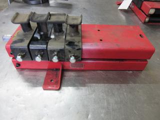 (4) Brackets and Scissor Jack.