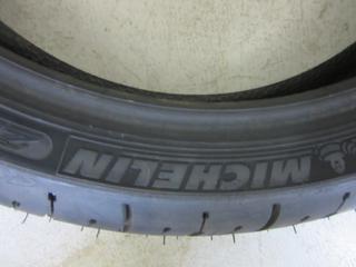 Michelin Pilot Road 4 Radial Tubeless Tire 120/70 ZR17. 