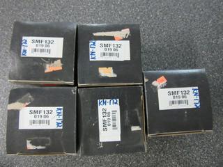 (4) Amsoil Oil Filters (KN-172.