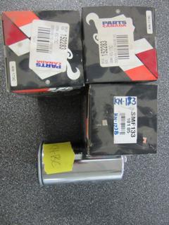 Quantity of K&N Oil Filters (KN-173).