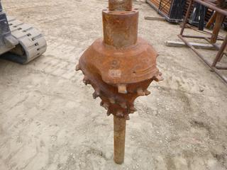18 In. Fluted Reamer w/50,000LB Swivel, 800 Thread Note: used 1 time (North Fence)