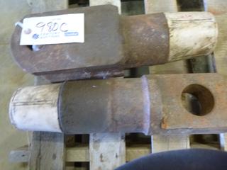 Custom Puller with Pin End, 1000 Thread C/w Manufactured Puller with Pin End, 1000 Thread (North Fence)