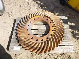 16 Bolt Up Gear Wheel, ID 15 3/4", OD 39" (Fichtenberg/Higher Ground Acreage Dispersal), (WR-4)