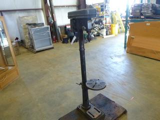 Rexon Drill Press, Model RM-408, 115/120 V, 8A  *Working Condition Unknown* (Fichtenberg/Higher Ground Acreage Dispersal), (WR-5)