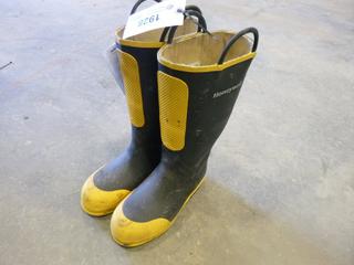 Honeywell Steel Toe Boots, Size 8, Unused (North Fence) (Fichtenberg/Higher Ground Acreage Dispersal)