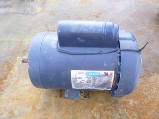 Leeson Motor, 115/208-230 V, 3450 RPM, 1.5 / 1.12 HP, 60 Hz (WR5)