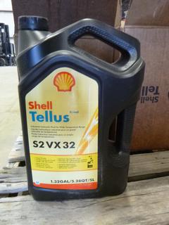 Qty of Shell Tellus S2VX32 Industrial Hydraulic Fluid (W3-4-3)