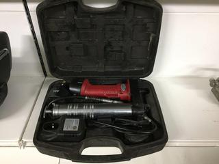 Legacy L1380 12V Cordless Grease Gun With Charger & Battery.