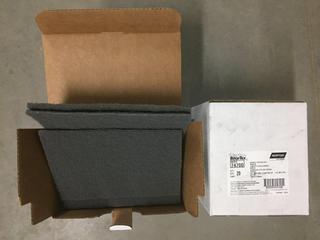 (2) Boxes of Norton Bear Tex General Purpose/Shine Pads.