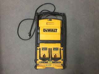 DeWalt DC022 Work Light Charger.