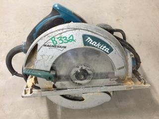 Makita 5008MGA 8-1/4" Circular Saw.