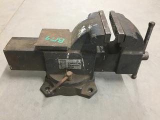 5" Swivel Vise.