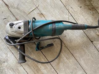 Selling Off-Site - 527 North 200 East, Raymond, AB -  Makita Grinder.