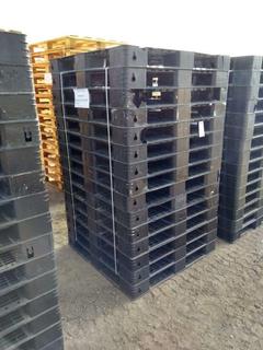 (15) Plastic Pallets, 43"x43".