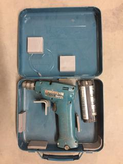 Makita 10mm Cordless Drill & Battery.