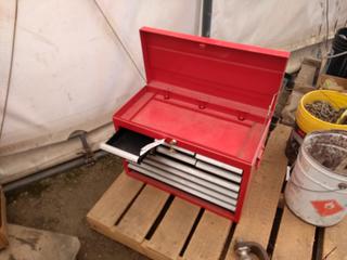 10 Drawer Tool Chest.