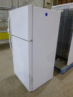 General Electric Refrigerator, Model GTH16BBXDRWW, 28" x 30" x 60 1/4"