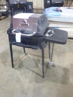 Broil King Porta - Chef BBQ, (Unused) *Note Missing Cast Iron Cooking Grid*