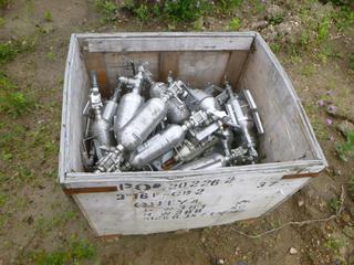 Assortment of Swagelole Double Ended Sample Cylinders