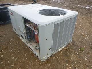 Trane Roof Top Furnace Unit, Model YSC036A3EMA1CD0B100000200 * Running Condition Unknown*