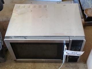 GE Microwave, Model JE51138SNC01, S/N ST943812M