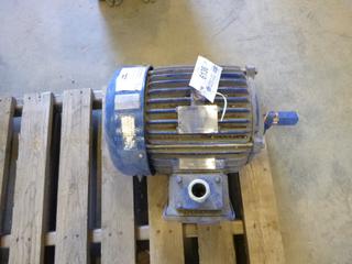 Nema Industrial Motor, 1175 RPM, 3.22 Amps, 575 Volts, 60 HZ, (WR-3)