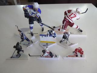 McFarlane NHL VRS Edition 8" and 2" Mini Figures Includes Chris Pronger, Brett Hull, Owen Nolan, Al MacInnis, Brendan Shanajan, Peter Fosberg, Scott Stevens and Markus Naslund