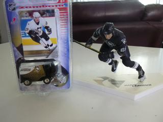 Pittsburgh Penguins Mini Zamboni w/ Sidney Crosby Card (Unopened) C/w Mario Lemieux McFarlane 8" Figure