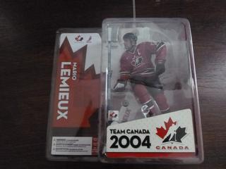 Mario Lemieux 2nd Edition 1987 Team Canada McFarlane Figure (Unopened)