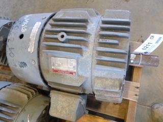 Canadian GE Motor, Model 1F3285P, 15 HP, 3540 RPM, 575 Volts, 15 Amps, 60 Cycles, (WR-3)