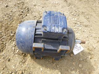 WEG Industrial Motor c/w 3490 Rpm, 575 Volts, 7.65 Amps, (WR-3)