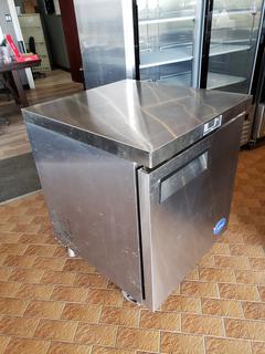 Model MGF8401CAH1 698mm X 762mm X 929mm Single Door Undercounter Refrigerator *Note: Item Cannot Be Picked Up Until Tuesday September 22*