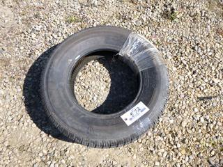 (1) Castle Rock ST 205/75 R14 Tire