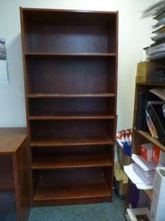 32 in x 14 in x 70.5 in 6-Shelf Book Case 