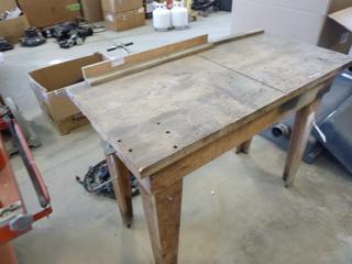 4ft X 2ft X 3ft Wood Work Bench