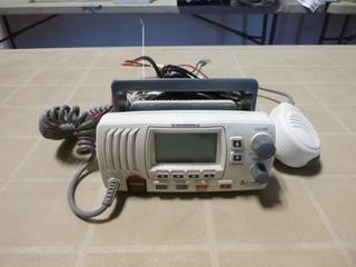 Cobra Marine MR-F57W VHF 25W Radio