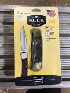 Buck 110 Folding Hunter Knife/Sheath.