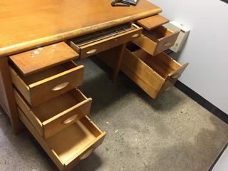 Antique Oak Teachers Desk, 60"Wx34"Dx32"H.