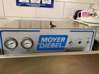 Moyer Diebel Door-Type High Temerature Dishwasher Mod. MD1000HT, S/N D6317