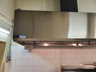 Total Exhaust Systems - 10' Exhaust Hood - New (Removal must be done by Qualified installers. Sprinkler fire suppression system to be disconnected and capped by professional installers)