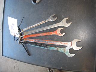 (5) Miscellaneous SAE Combo Wrenches. 3/4-1.