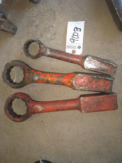 (3) Hammer Wrenches. 2, 2 3/4, 2 1/2.