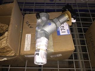 A500N NH3 Liquid "Y" Pattern Tank Valve. 1 1/2" NPTx1 1/2" NPT. Note: This Lot Is Located At 96057 2431 Drive East Foothills, AB.