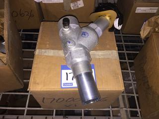 A500N NH3 Liquid "Y" Pattern Tank Valve. 1 1/2" NPTx1 1/2" NPT. Note: This Lot Is Located At 96057 2431 Drive East Foothills, AB.