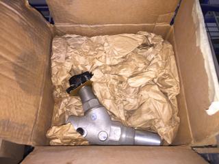 A500N NH3 Liquid "Y" Pattern Tank Valve. 1 1/2" NPTx1 1/2" NPT. Note: This Lot Is Located At 96057 2431 Drive East Foothills, AB.